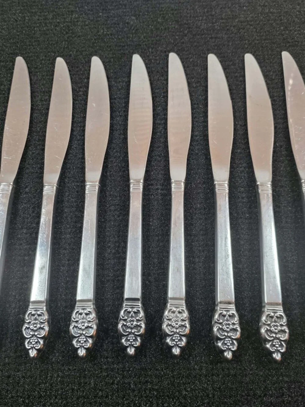 ONEIDACRAFT DELUXE STAINLESS FLATWARE SET SERVING SPOONS NORDIC CROWN 41 PCS